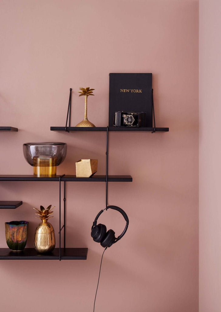 Shrink Black Studio Hausen
