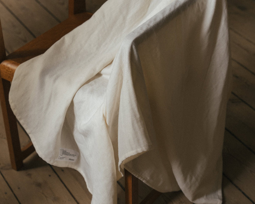 FRAMA - Light Towel | Bone White | Bath Sheet Frama