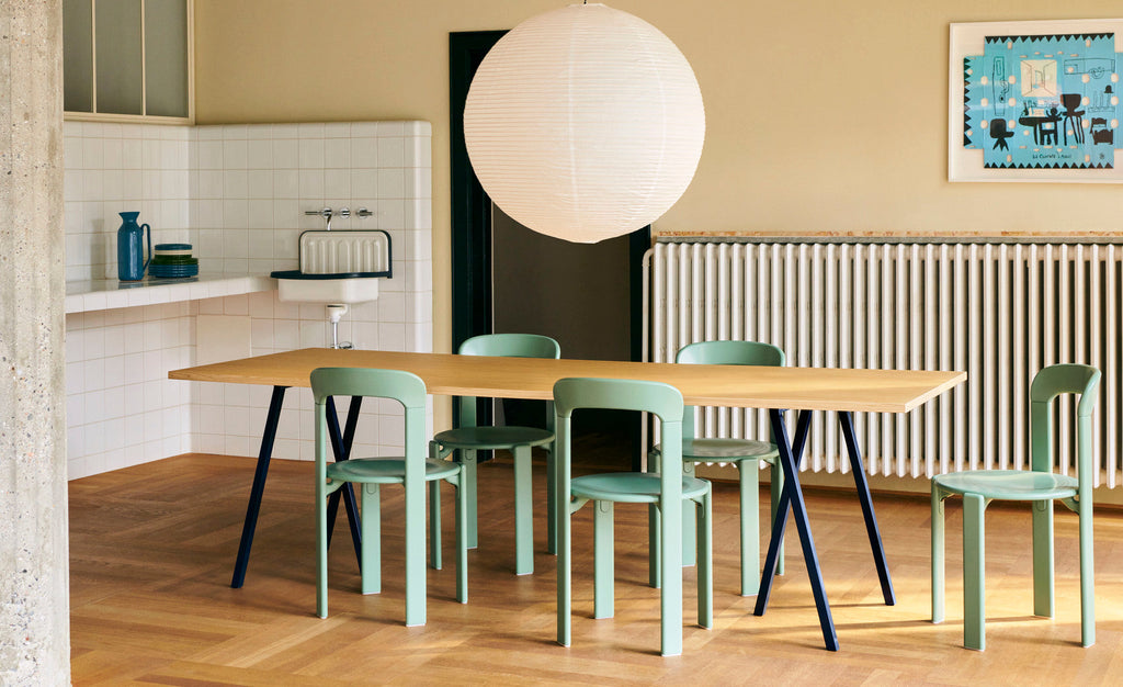 Loop Stand Table HAY