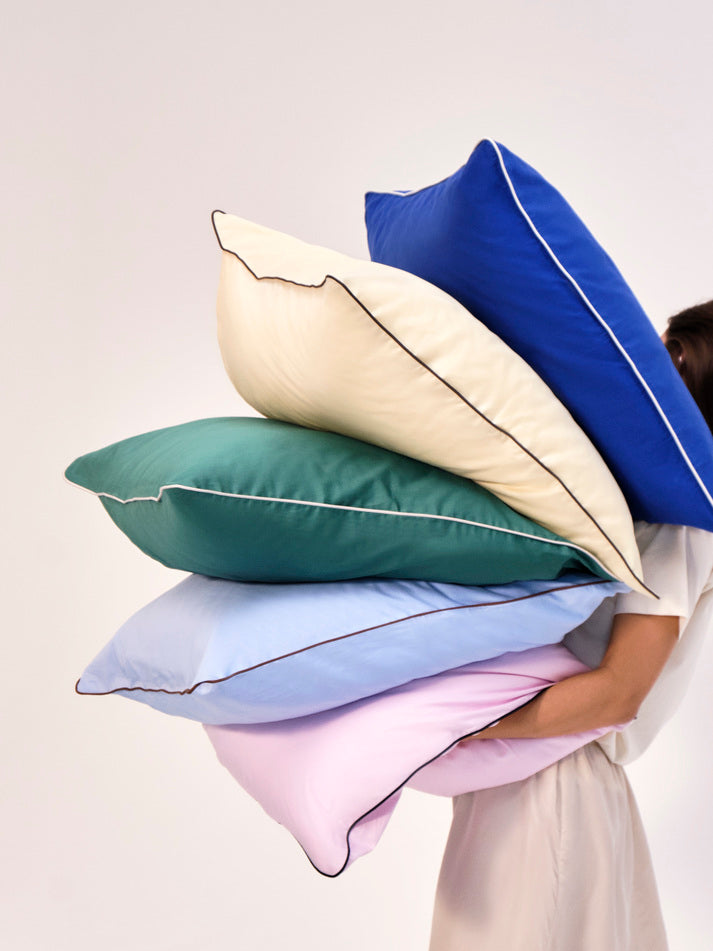 Outline Pillow Case HAY