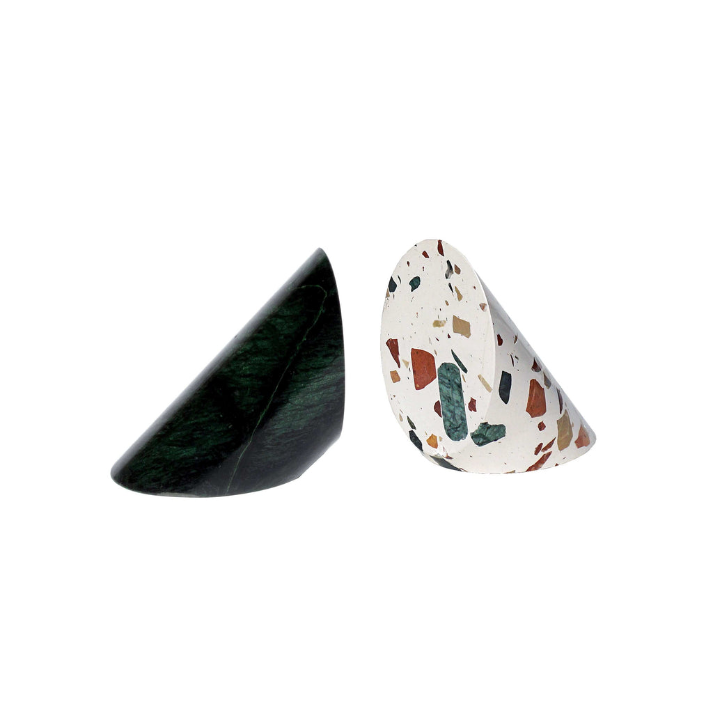 Bookends Studio Hausen