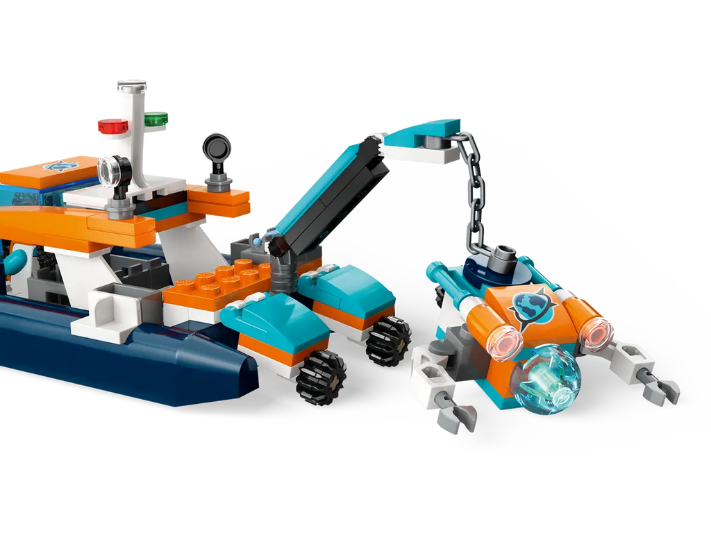 Lego Explorer Diving Boat 