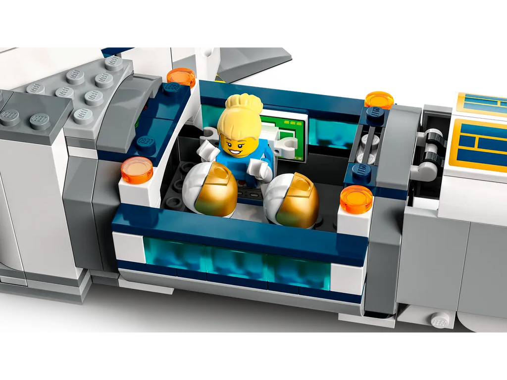 Lego Lunar Research Base 