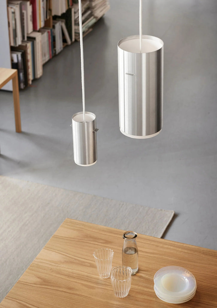 Tube Pendant MOEBE