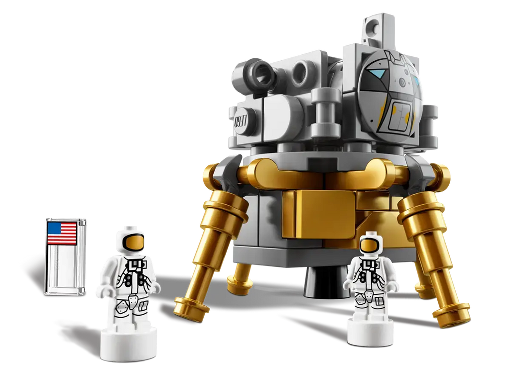 Lego NASA Apollo Saturn V 